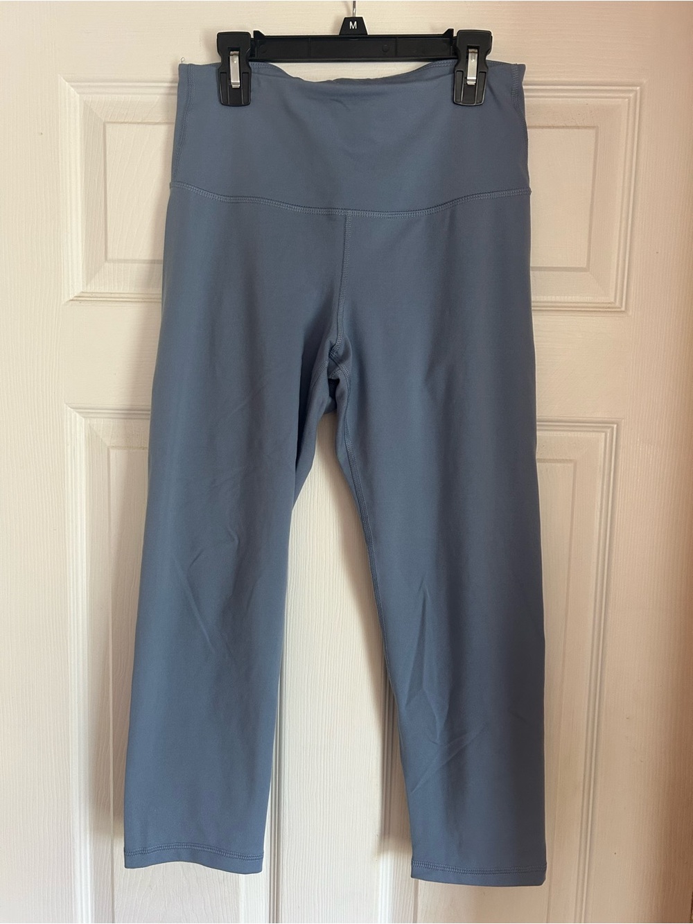 Old Navy Women's High-Rise Capri Leggings Bundle- Dusty Blue and Hot Pink